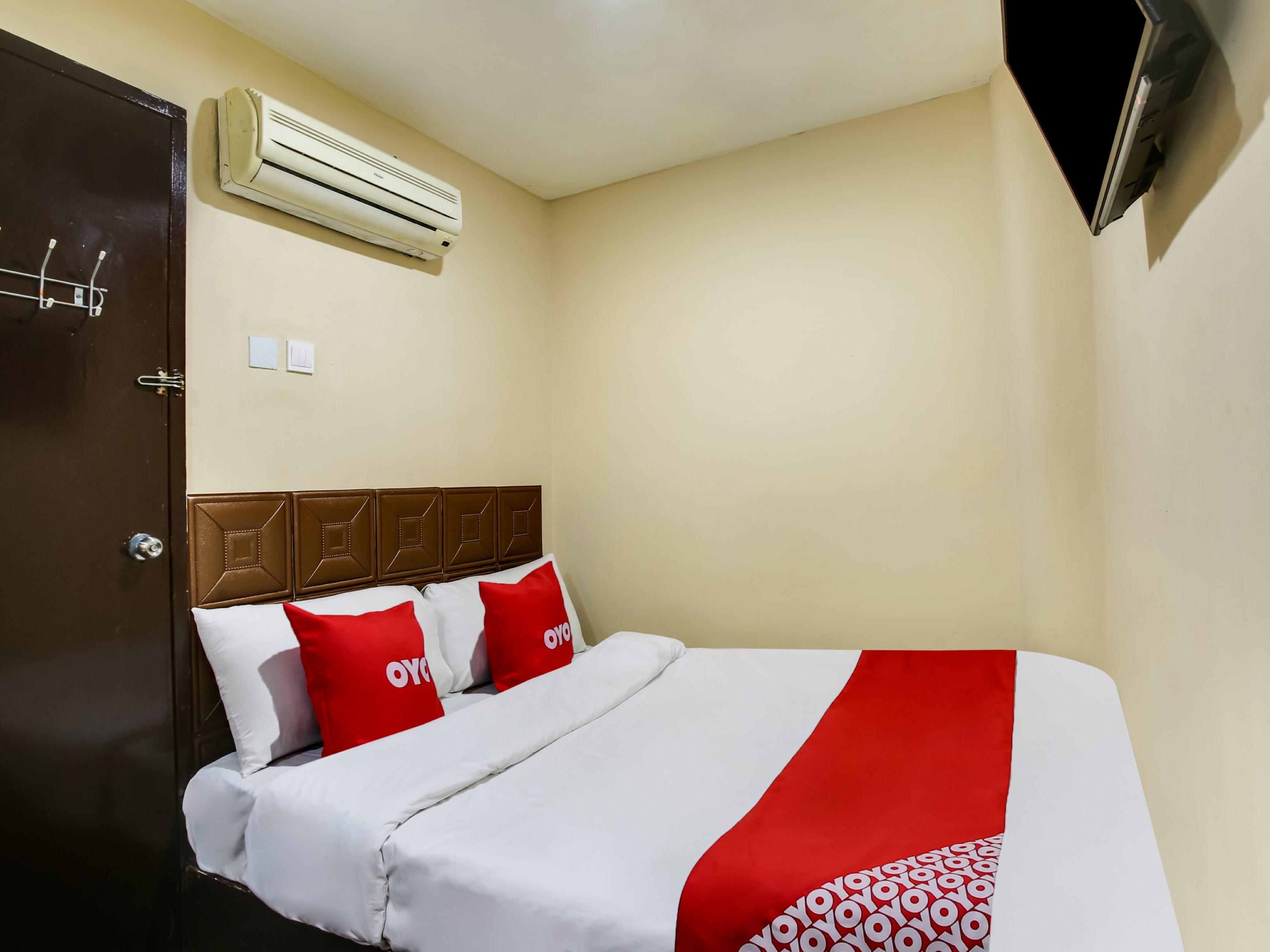 Oyo 43927 Sassana Hotel Куала-Лумпур Экстерьер фото