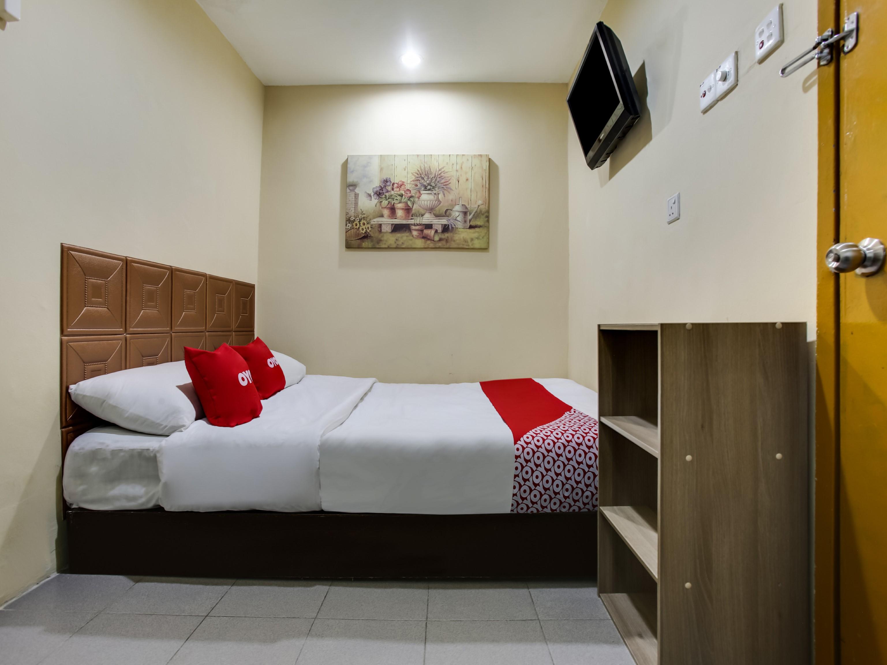 Oyo 43927 Sassana Hotel Куала-Лумпур Экстерьер фото