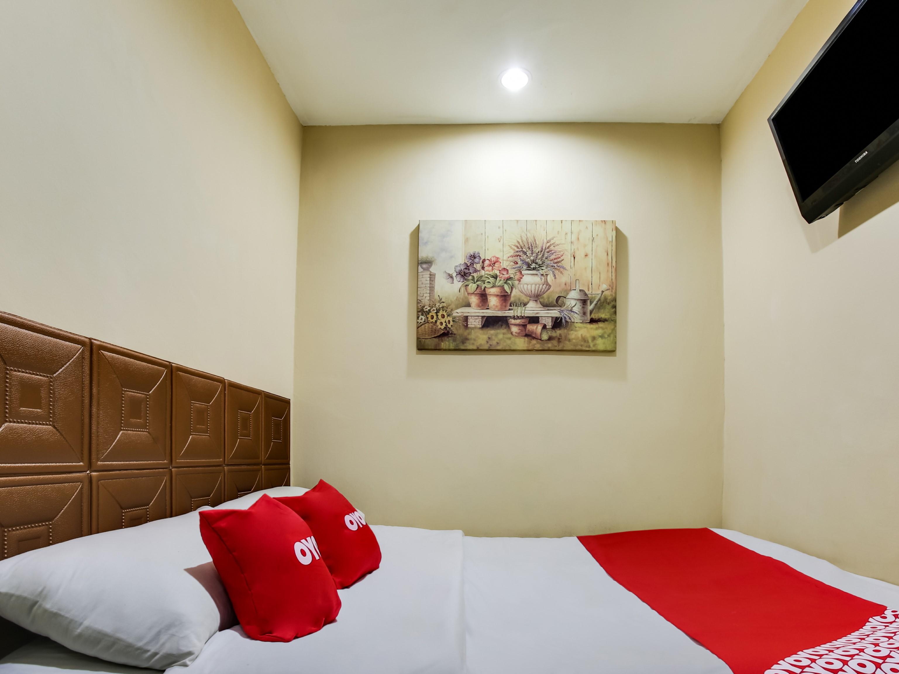 Oyo 43927 Sassana Hotel Куала-Лумпур Экстерьер фото